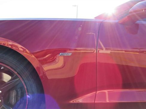 Used 2017 Chevrolet Camaro SS RWD image 28