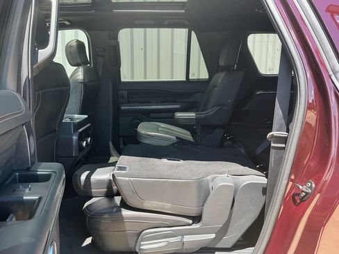 Used 2023 Ford Expedition Max Platinum AWD/4WD image 22