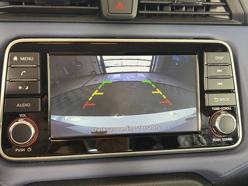 Used 2023 Nissan Versa SV image 20