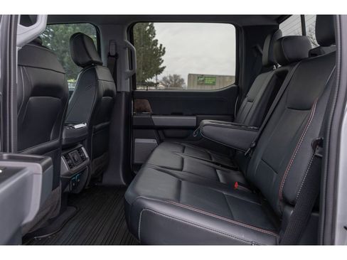 Used 2023 Ford F150 Lariat w/ Trailer Tow Package image 13