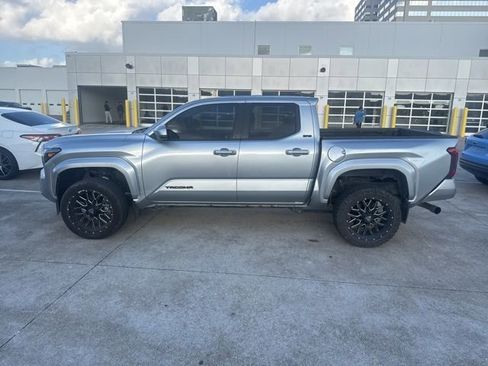 Certified 2024 Toyota Tacoma SR5 RWD image 1