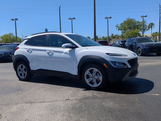 Certified 2023 Hyundai Kona SEL w/ Convenience Package AWD/4WD image 2