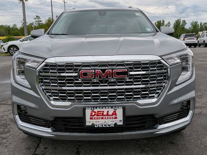 Used 2024 GMC Terrain Denali w/ Denali Premium Package