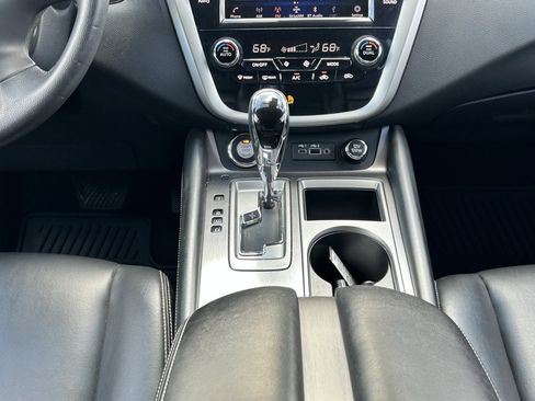 Certified 2022 Nissan Murano SV image 18