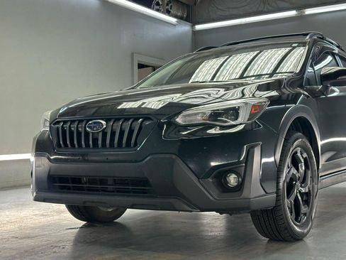 Used 2021 Subaru Crosstrek 2.5i Limited w/ Moonroof Package 2 AWD/4WD image 4