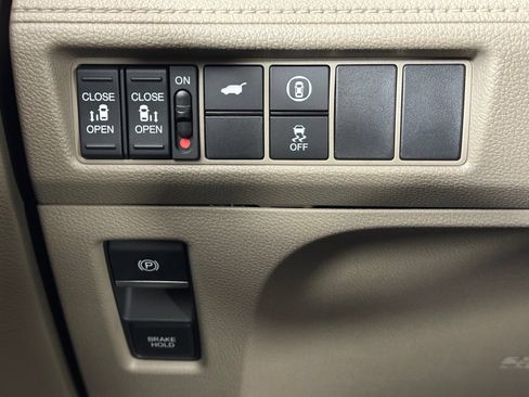 Used 2024 Honda Odyssey EX-L image 14