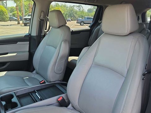 Used 2022 Honda Odyssey EX-L image 13