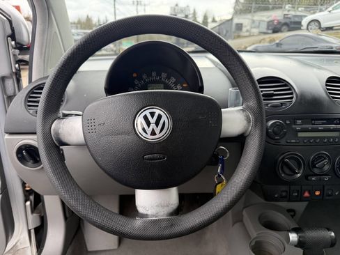 Used 2000 Volkswagen Beetle GLS image 12
