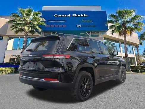 Certified 2023 Jeep Grand Cherokee Limited RWD image 5