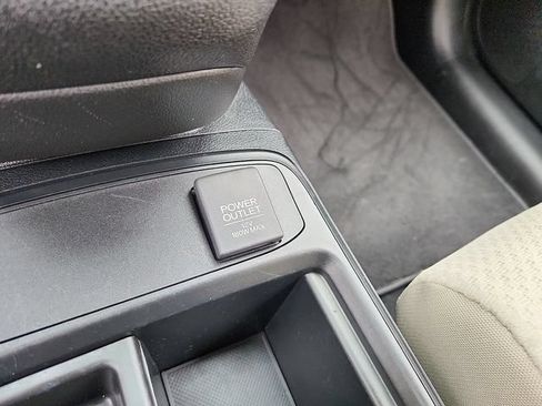Used 2016 Honda CR-V SE image 24