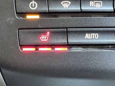 Used 2018 Lincoln MKC Select w/ Select Plus Package image 26