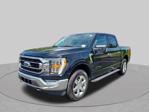 Used 2021 Ford F150 XLT w/ Equipment Group 302A High AWD/4WD image 12