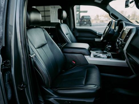 Used 2022 Ford F150 XLT image 18