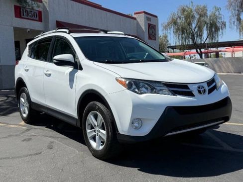 Used 2013 Toyota RAV4 XLE FWD image 1