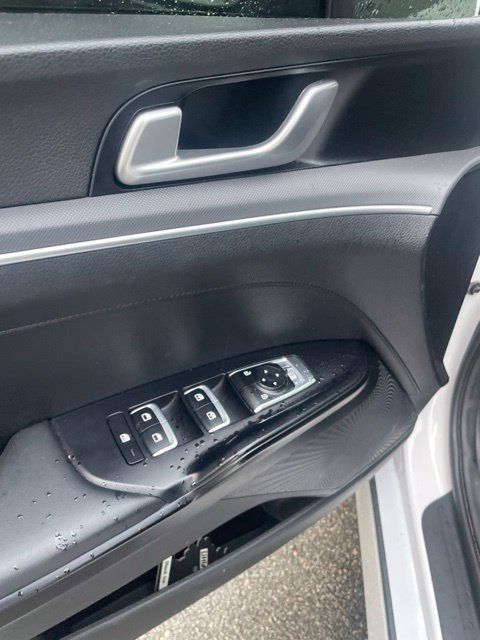 Used 2022 Kia K5 GT-Line FWD image 7