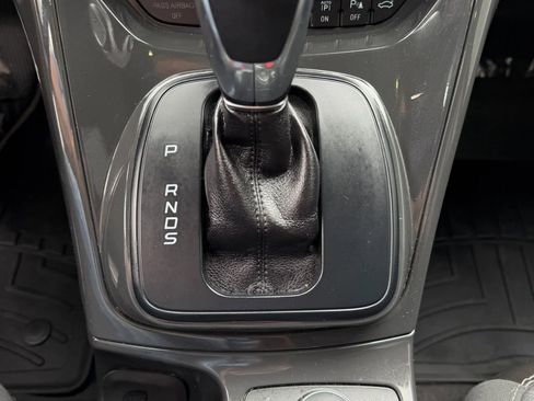 Used 2014 Ford Escape Titanium w/ Equipment Group 401A AWD/4WD image 24