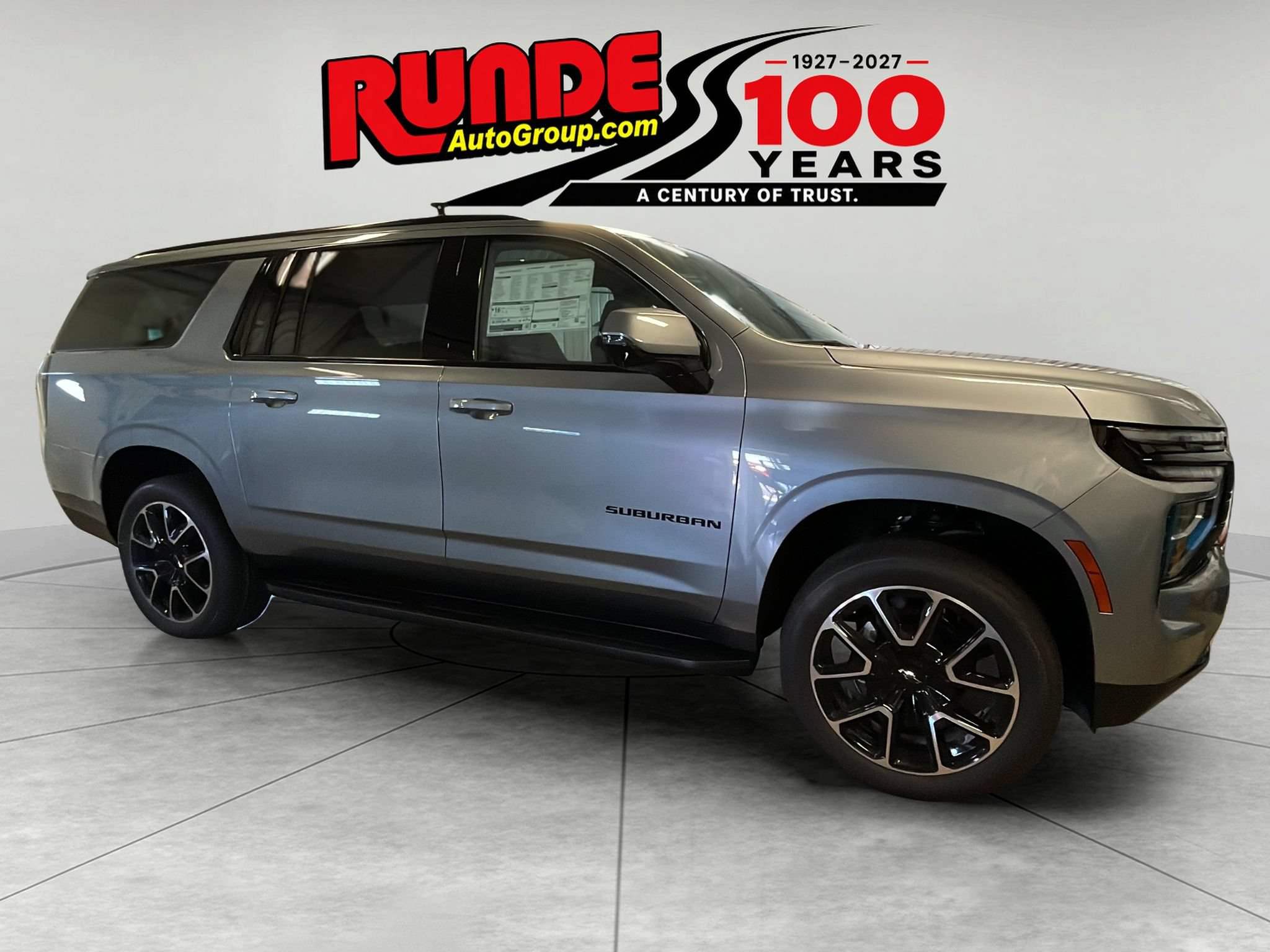 New 2027 Chevrolet Suburban RST w/ Comfort Package AWD/4WD image 7