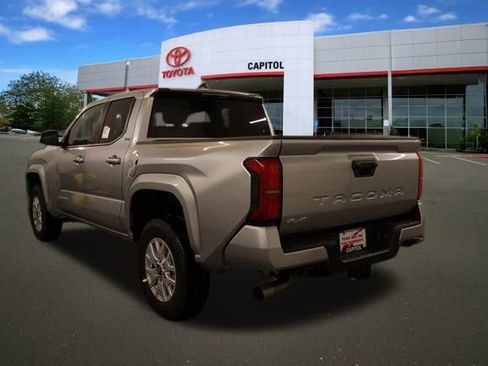 New 2026 Toyota Tacoma SR5 image 5