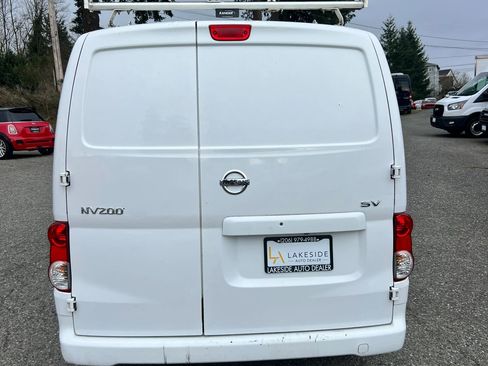 Used 2019 Nissan NV200 SV w/ Navigation Package FWD image 6