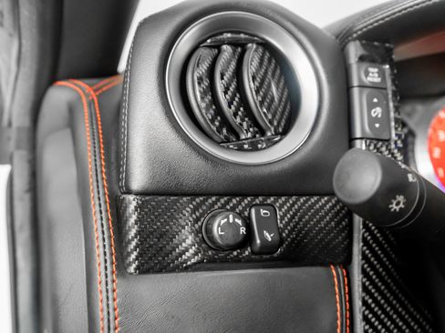 Used 2009 Nissan GT-R Premium image 47