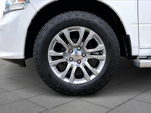 Used 2014 RAM 1500 Limited image 10