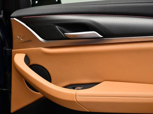 Used 2022 BMW X3 M40i w/ Premium Package image 50