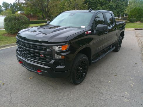 Used 2024 Chevrolet Silverado 1500 Custom Trail Boss image 5