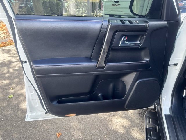 Used 2023 Toyota 4Runner TRD Off-Road Premium w/ Moonroof Package AWD/4WD image 14