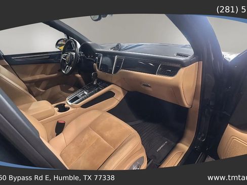 Used 2018 Porsche Macan Sport Edition AWD/4WD image 20