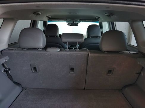 Used 2017 Kia Soul EV + FWD image 16