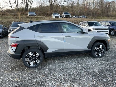 New 2025 Hyundai Kona SEL image 3