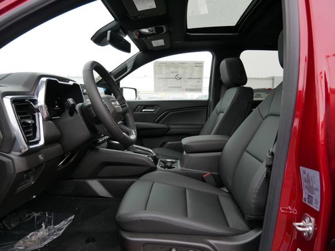 New 2026 GMC Canyon Elevation w/ Convenience Package image 11