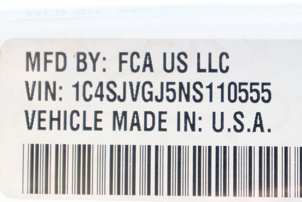 Used 2022 Jeep Grand Wagoneer Series III w/ Rear Seat Video Group 1 AWD/4WD image 17