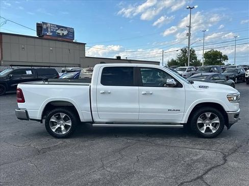 Used 2021 RAM 1500 Laramie AWD/4WD image 12
