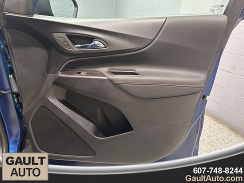 Used 2022 Chevrolet Equinox RS image 14