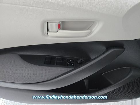 Used 2022 Toyota Corolla LE w/ LE Premium Package FWD image 24