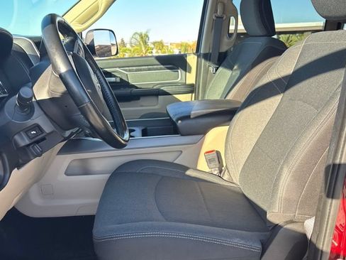 Used 2021 RAM 2500 Big Horn w/ Level 1 Equipment Group AWD/4WD image 8