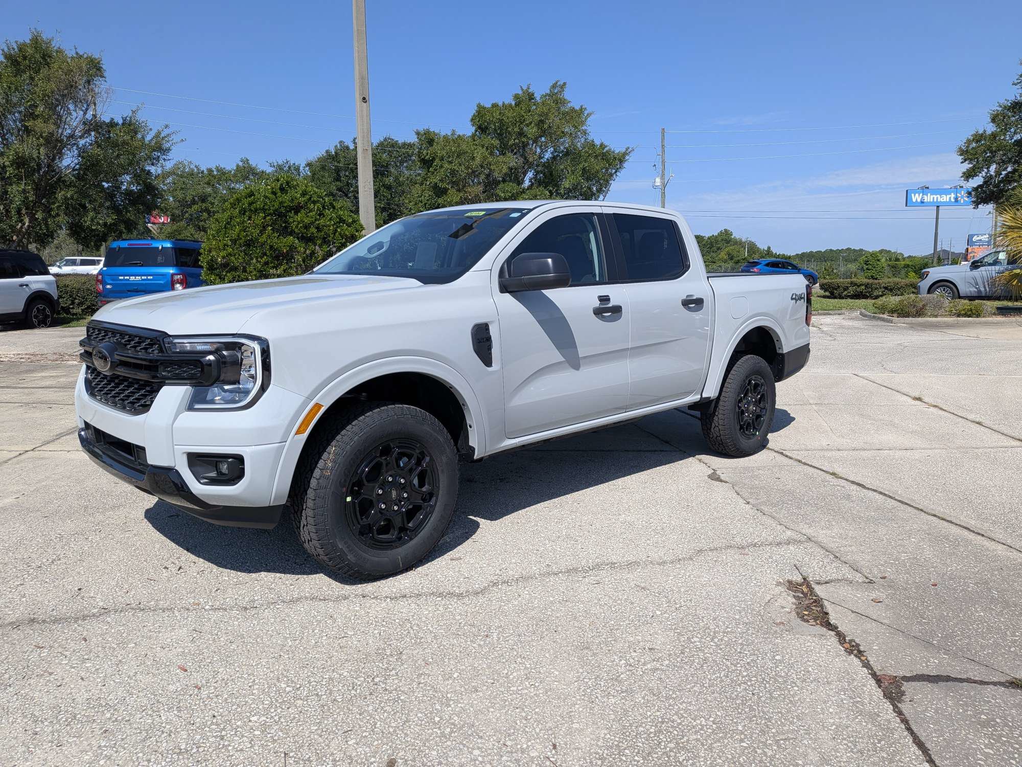 New 2026 Ford Ranger XLT w/ Equipment Group 301A High AWD/4WD image 8