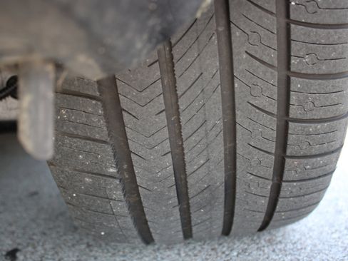 Used 2008 Mercedes-Benz CL 550 image 8