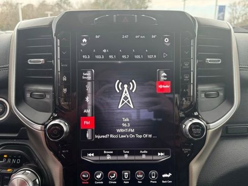 Used 2020 RAM 1500 Laramie image 11