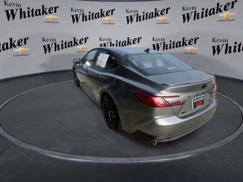 Used 2025 Toyota Camry SE w/ Multimedia Upgrade Package image 6