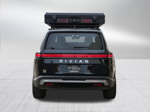 Used 2023 Rivian R1S Launch Edition image 5