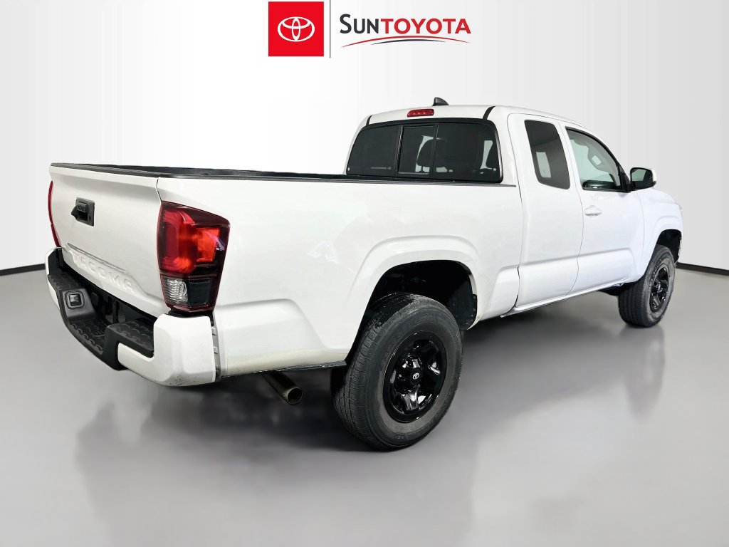 Used 2023 Toyota Tacoma SR w/ SR Convenience Package RWD image 3