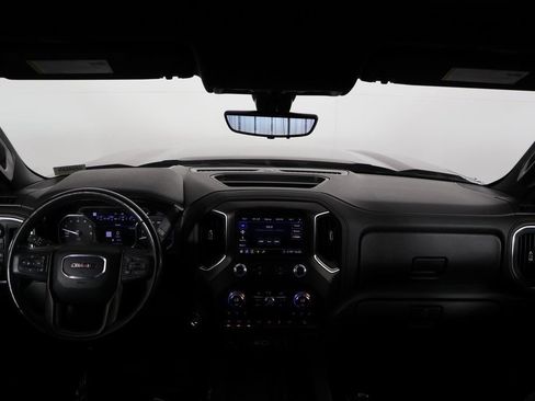 Used 2020 GMC Sierra 1500 AT4 w/ Technology Package AWD/4WD image 8
