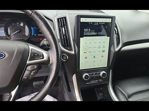 Used 2023 Ford Edge SEL AWD/4WD image 6