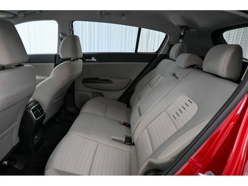 Used 2020 Kia Sportage LX w/ LX Popular Package image 19