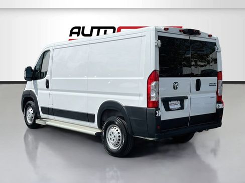 Used 2025 RAM ProMaster 2500 w/ U-Haul Equipment Group FWD image 5