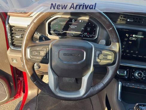 Used 2023 GMC Sierra 1500 Denali image 8