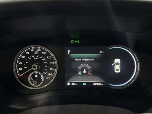 Used 2022 Genesis G70 2.0T w/ Prestige Package image 31