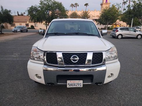 Used 2004 Nissan Armada SE Off-Road w/ (Tow) Tow Pkg image 3